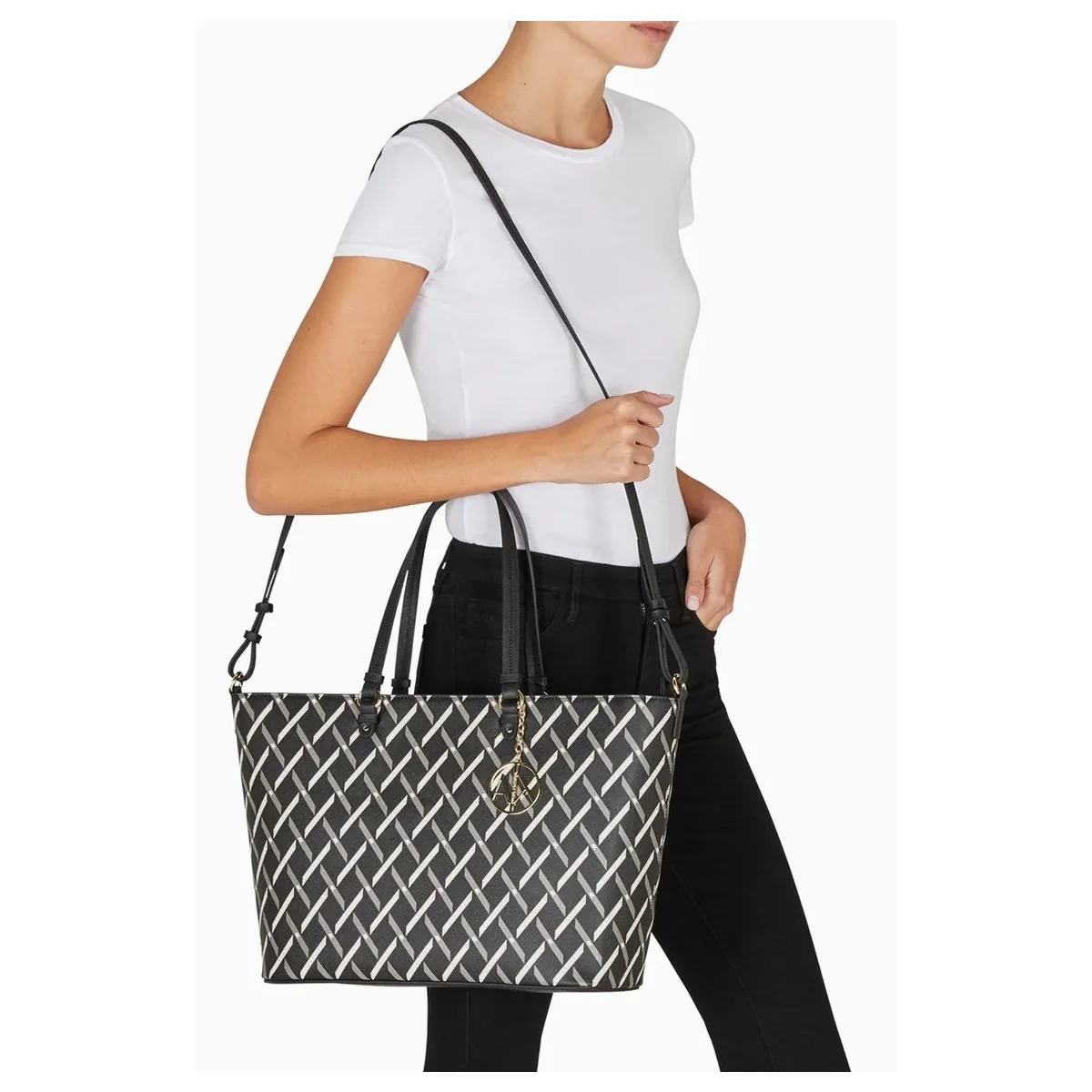 Armani Exchange Logo Print Black Tote Bag 942689 3F742